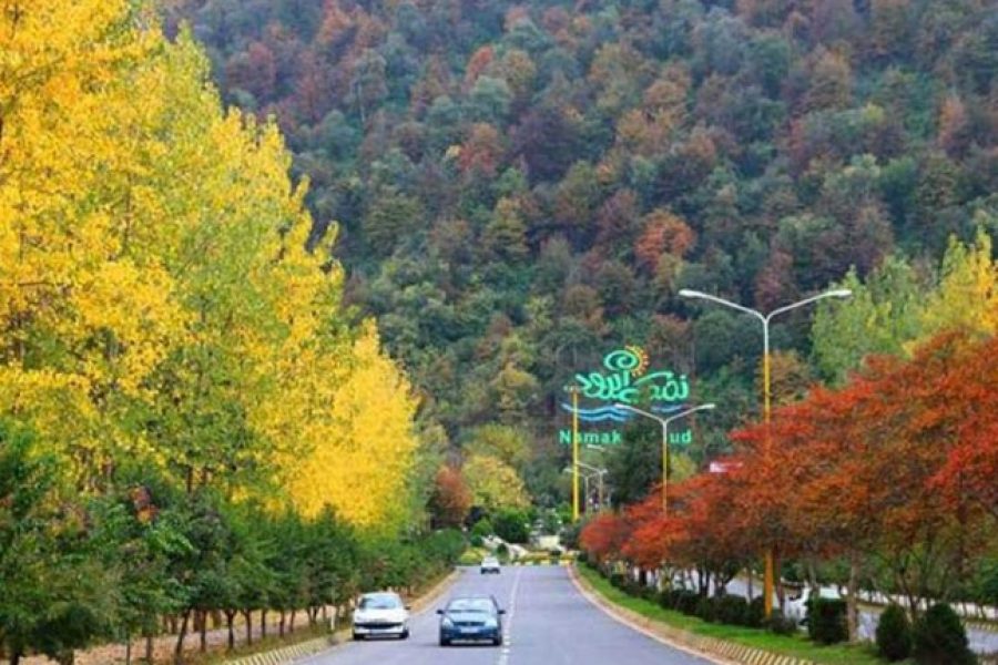 قطار ریلی چلندر تا نمک آبرود