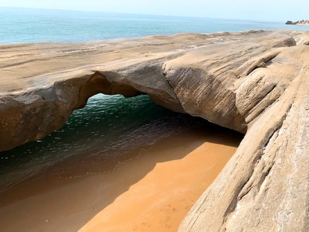 قطار سواحل پارسیان