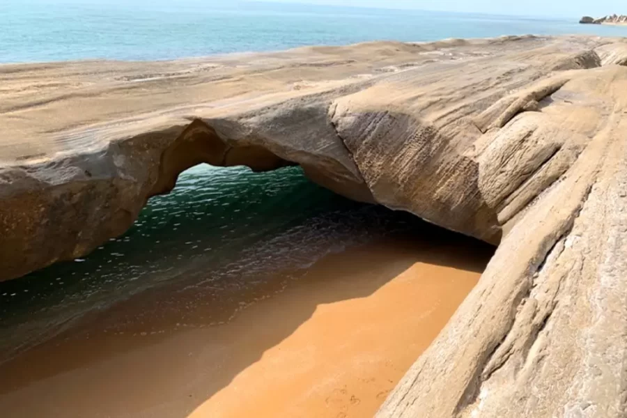 ساحل نایبند